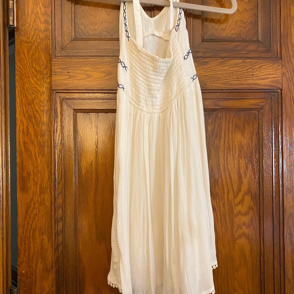 White hollister embroidered sundress